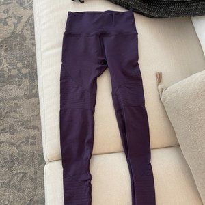 Alphalete Revival Leggings - Purple Noir